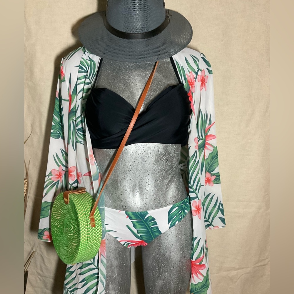 SHEIN, 3-Piece Women swimwear, Sz: Small. Padded bra, Coverup.